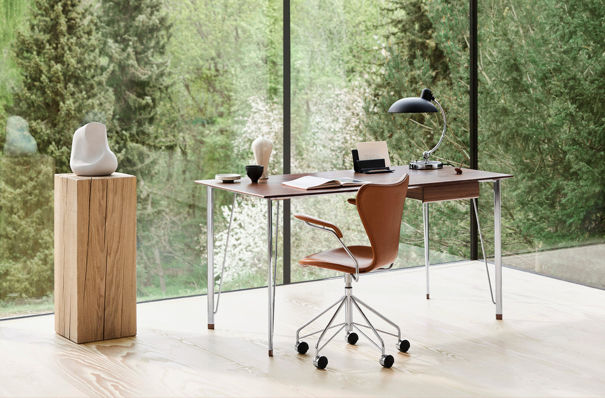 CULT EDIT. The inviting workspace