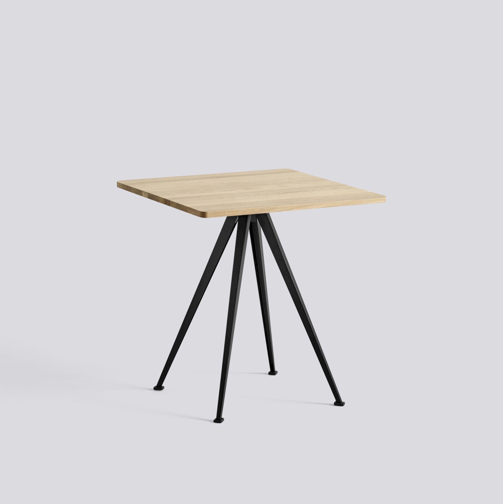 Pyramid Cafe Table 21 - round