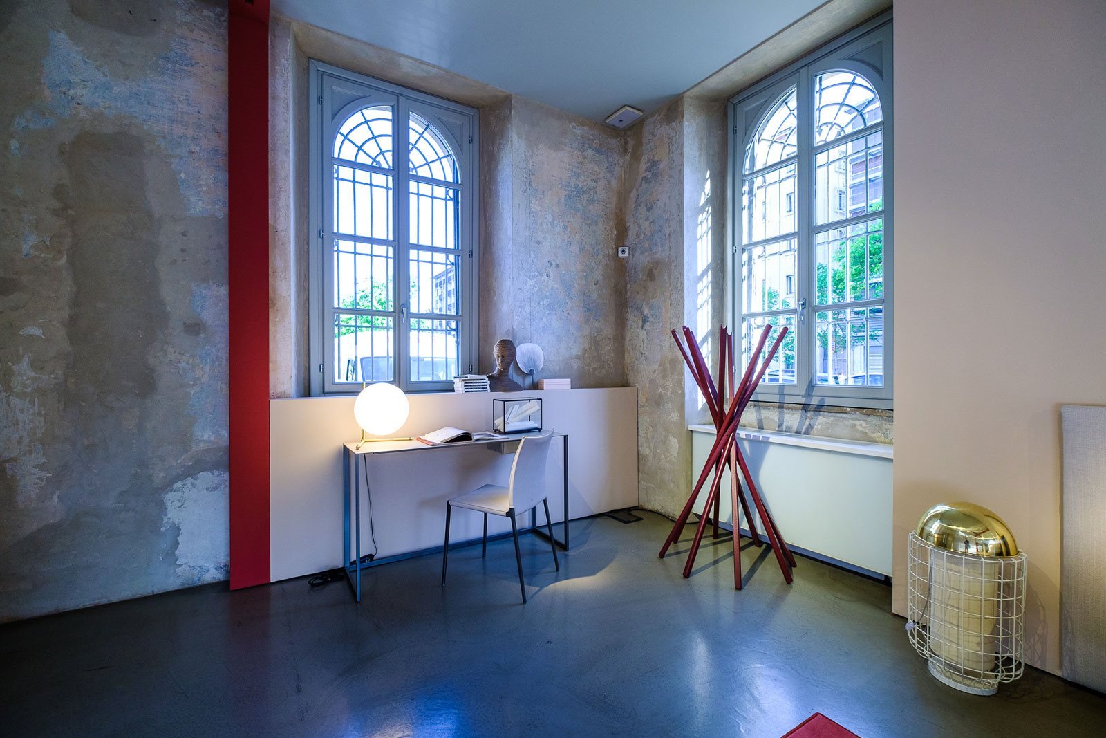 Sciangai Clothes Stand