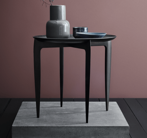 Foldable Tray Table, Oiled Oak 45cm Dia