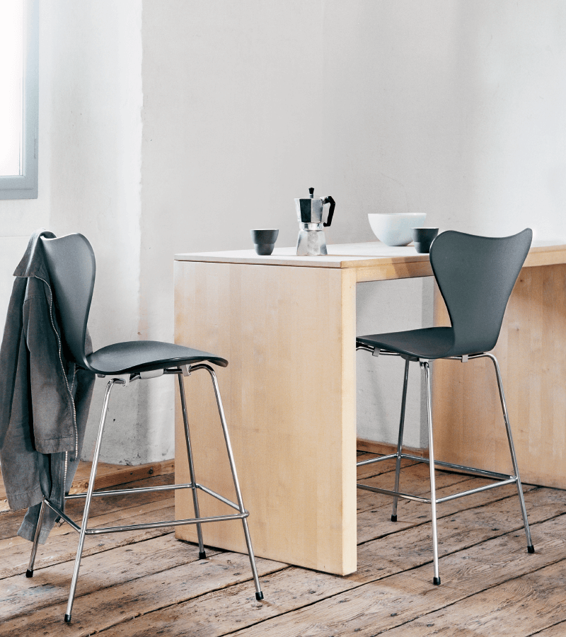 Series 7 Stool - Unupholstered, 75cm