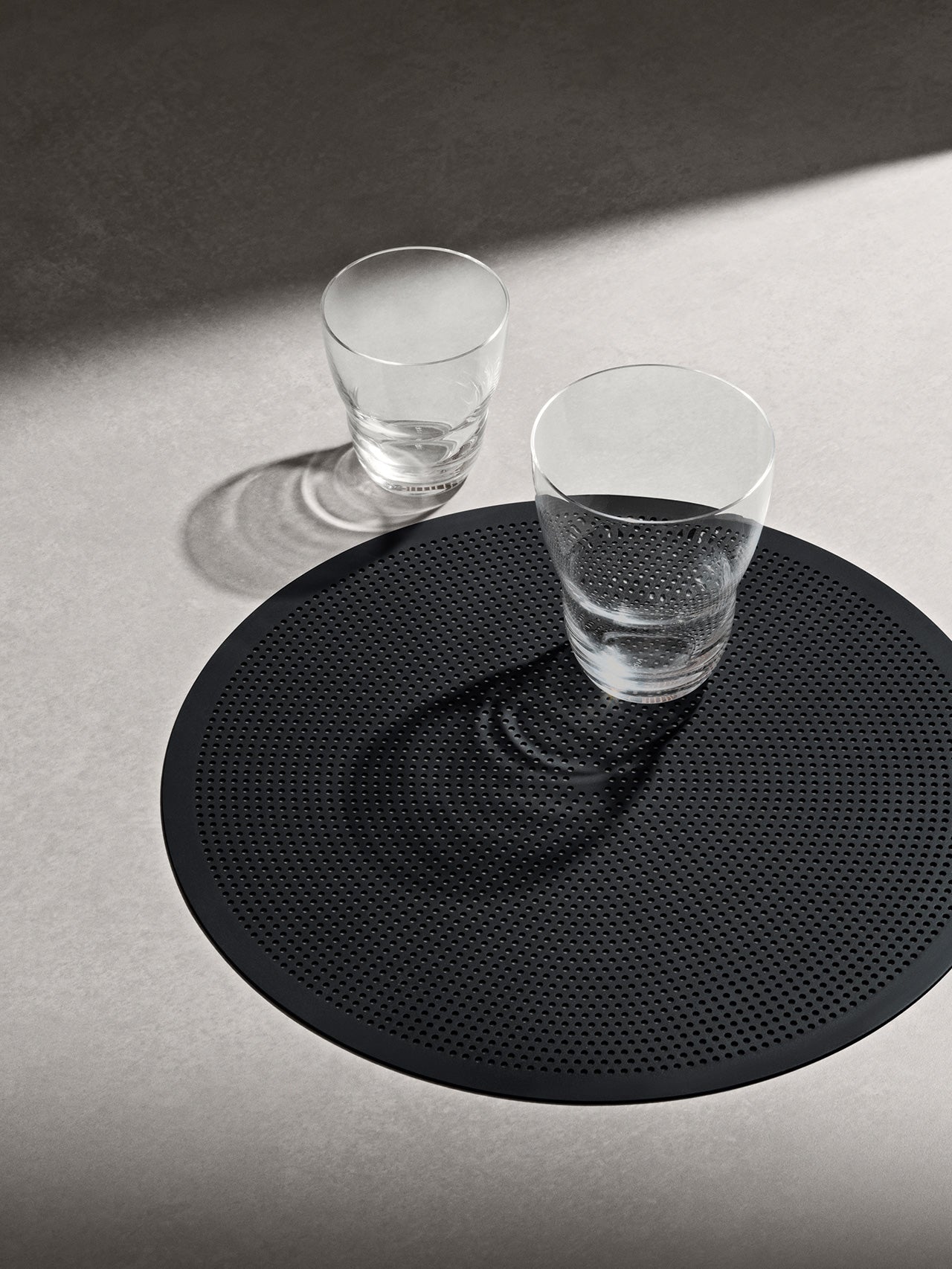 Vipp 134 - Placemat Round, Black