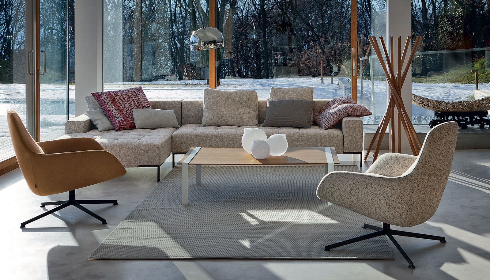 Kent Highback Armchair-Revolving base