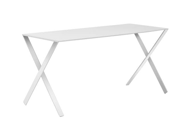 Bambi Table