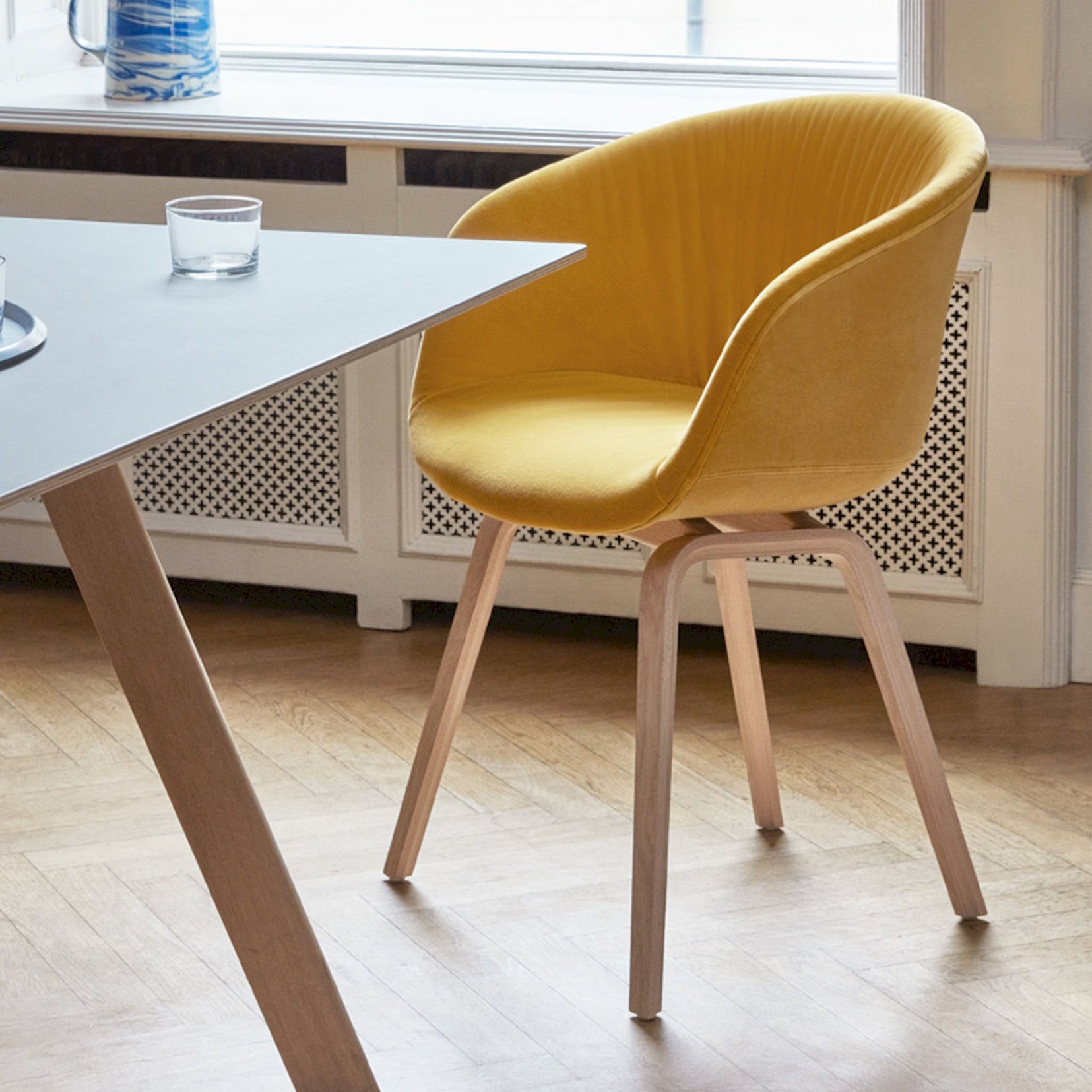 About A Chair 23 Soft - Full Upholster