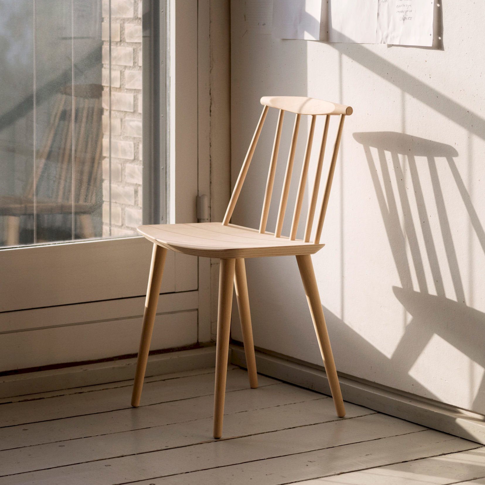 J-Series FDB J77 Chair