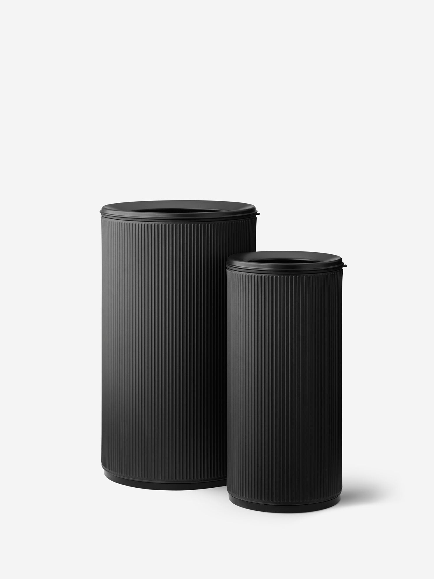Vipp18 Open Top Bin 22L - Black Lid