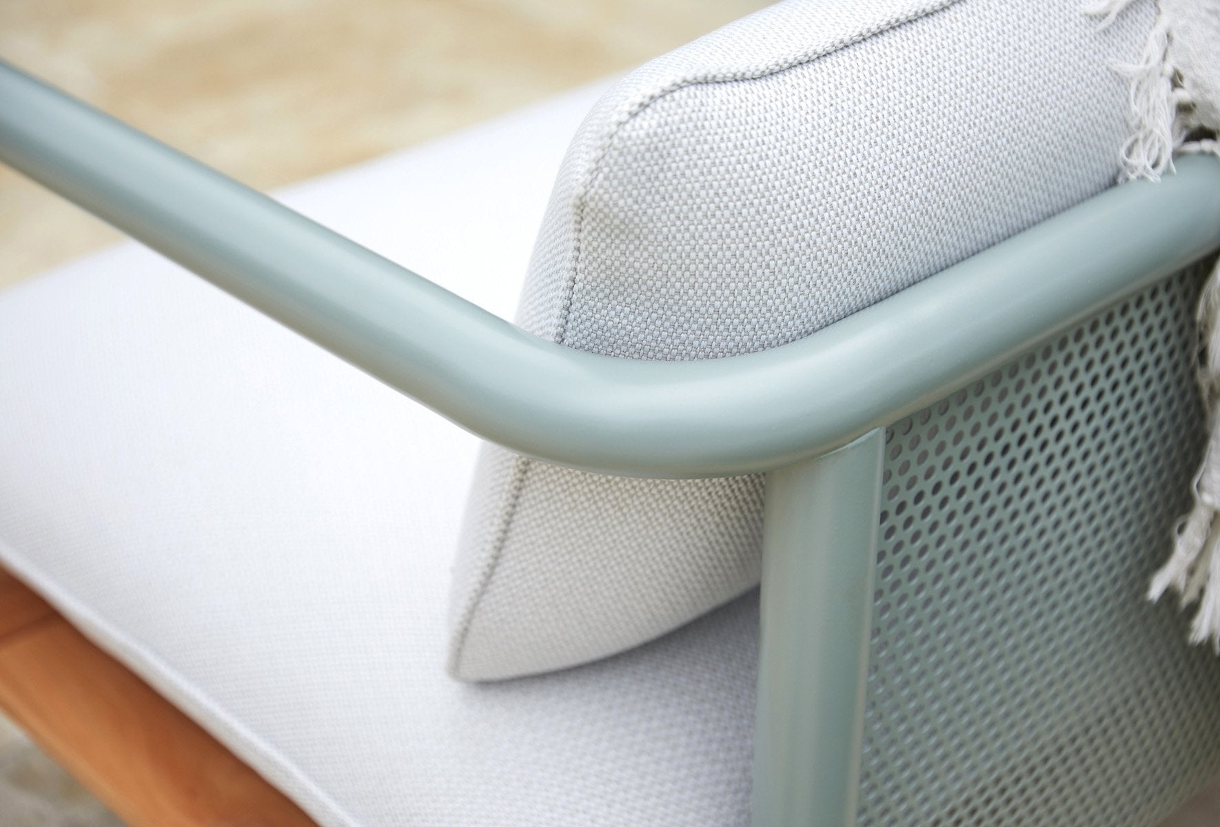 Kin Outdoor 3-Seater Sofa