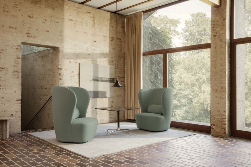 Stay Lounge - Full Uph, Black, High