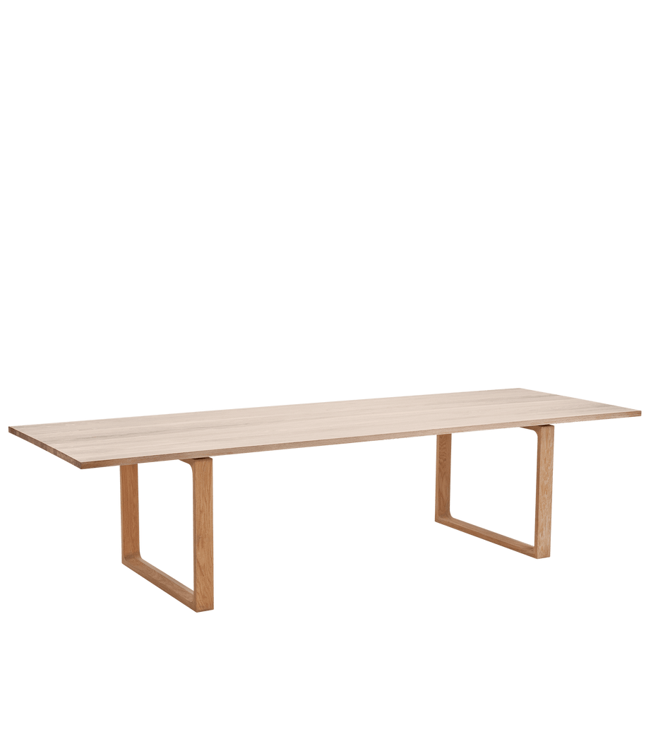 Essay Table CM31 317x100cm