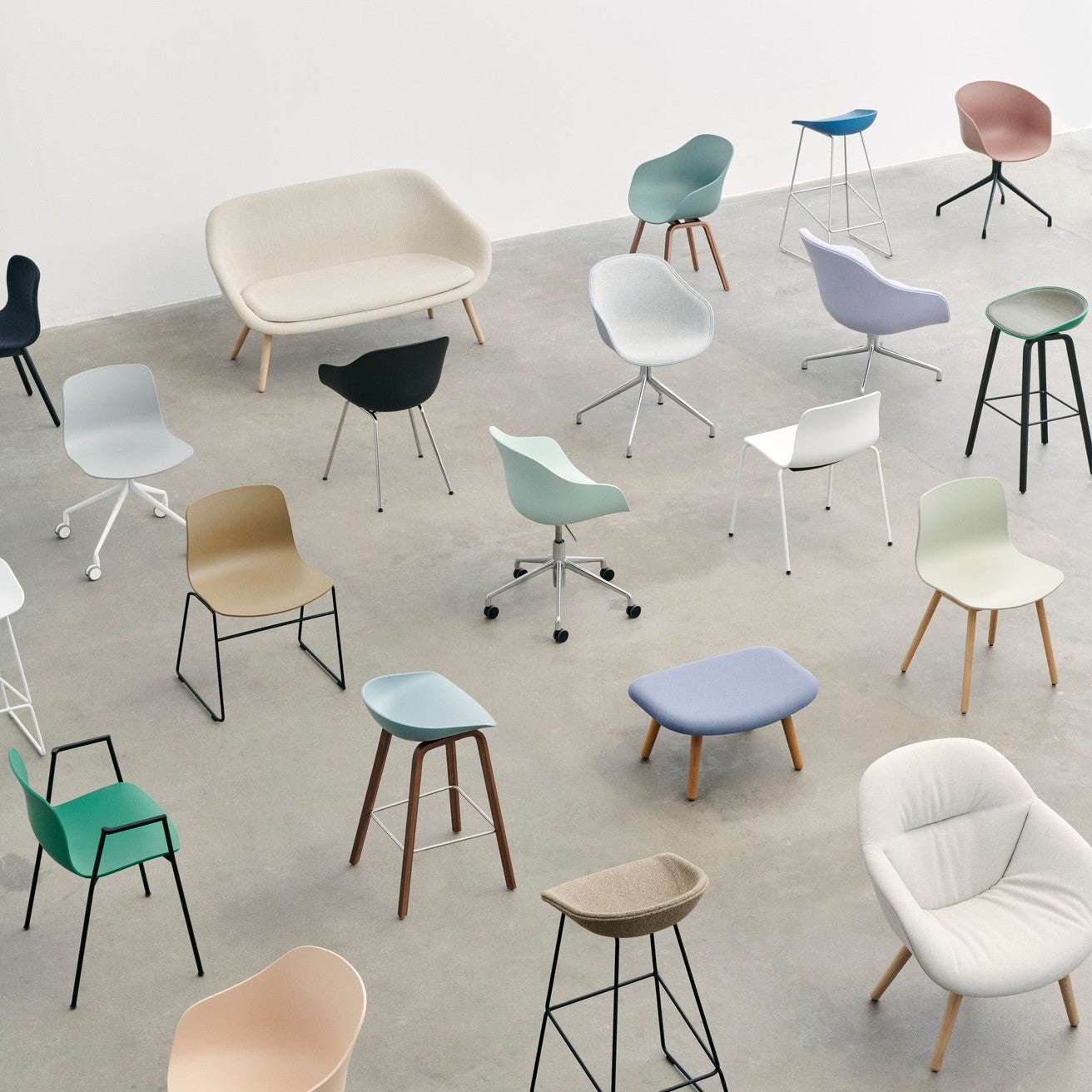 About A Chair AAC26 - Polypropylene V2