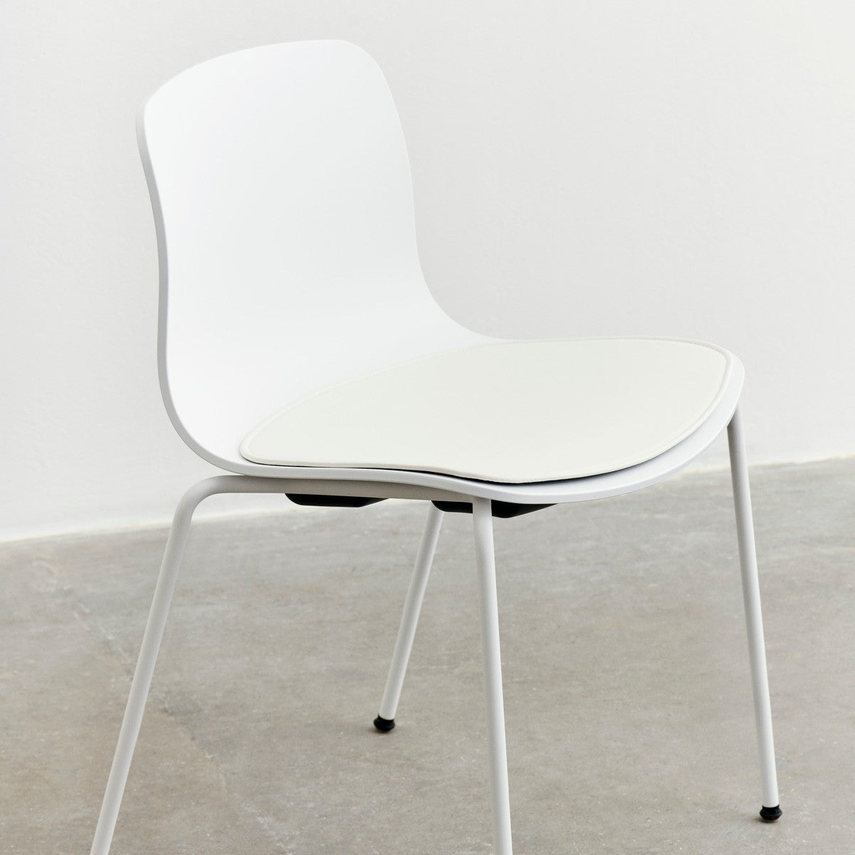 About A Chair AAC16 - Polypropylene V2