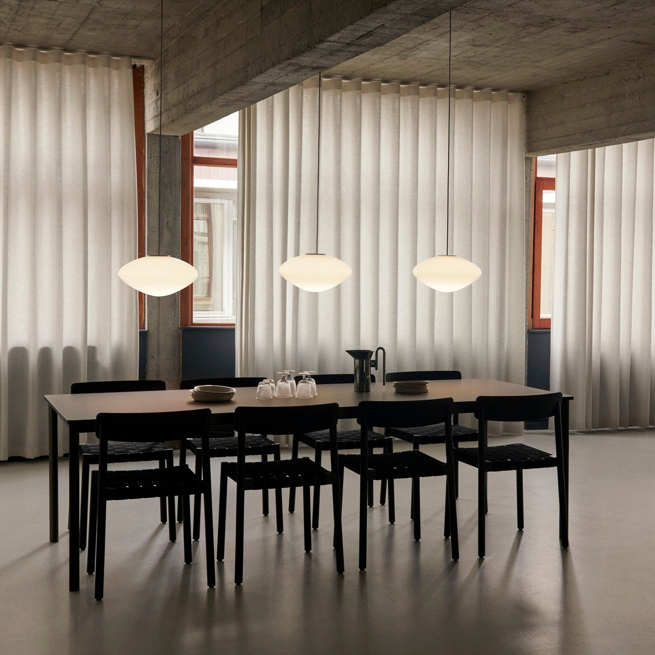 Mist AP15 Pendant Matt White Glass