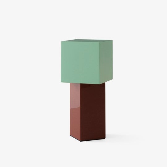 Pivot ATD7 Portable Lamp
