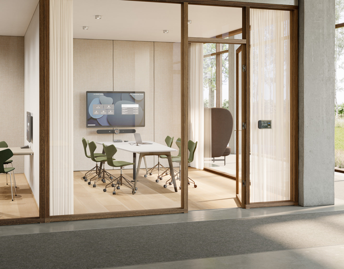 Pluralis Table - Tapered