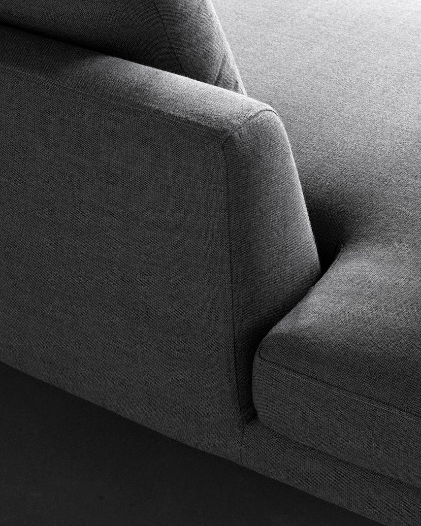 Edge V2 Mod Sofa 01 - 2 Str Small 2 Cush