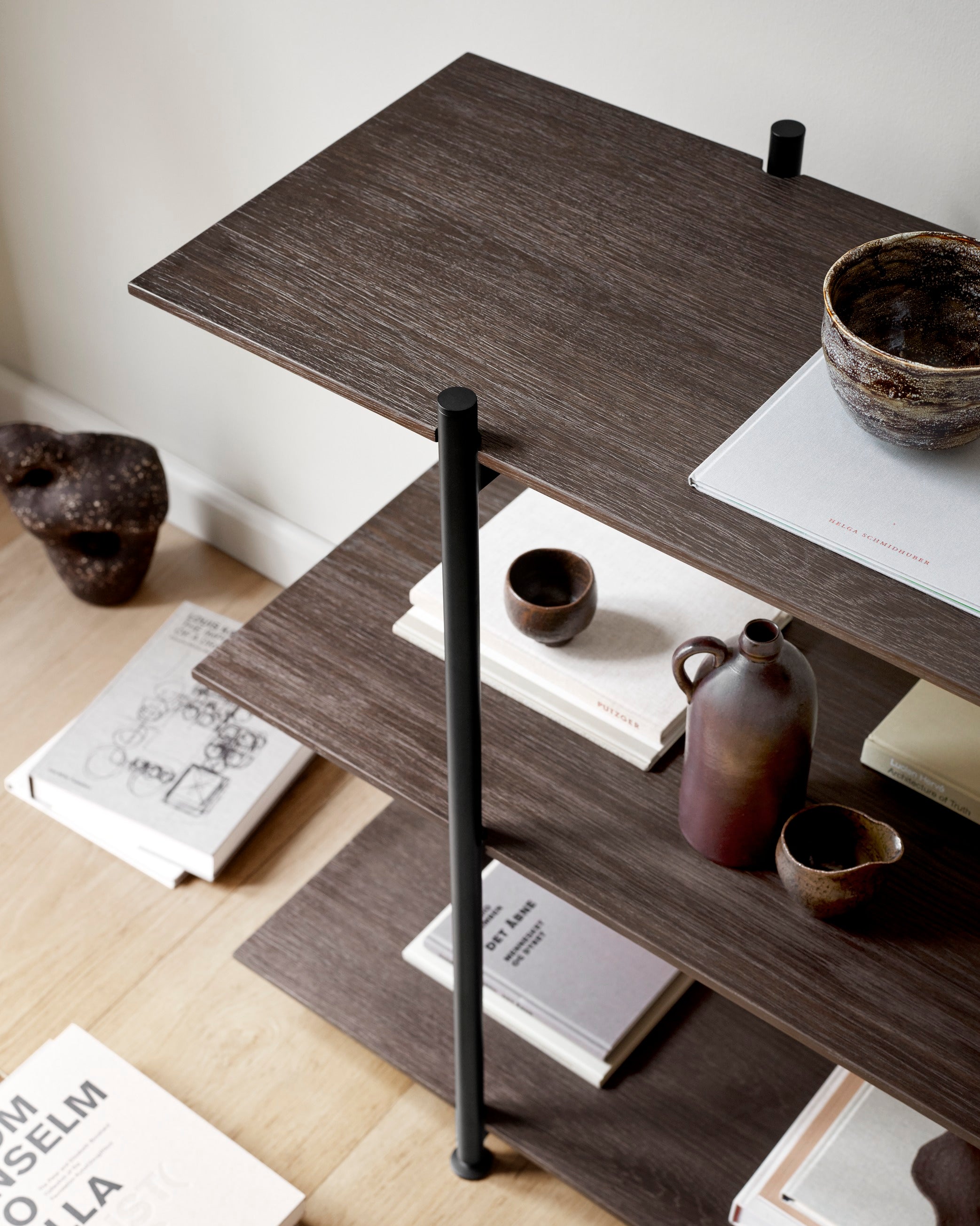 Formal Shelving, Configuration 15