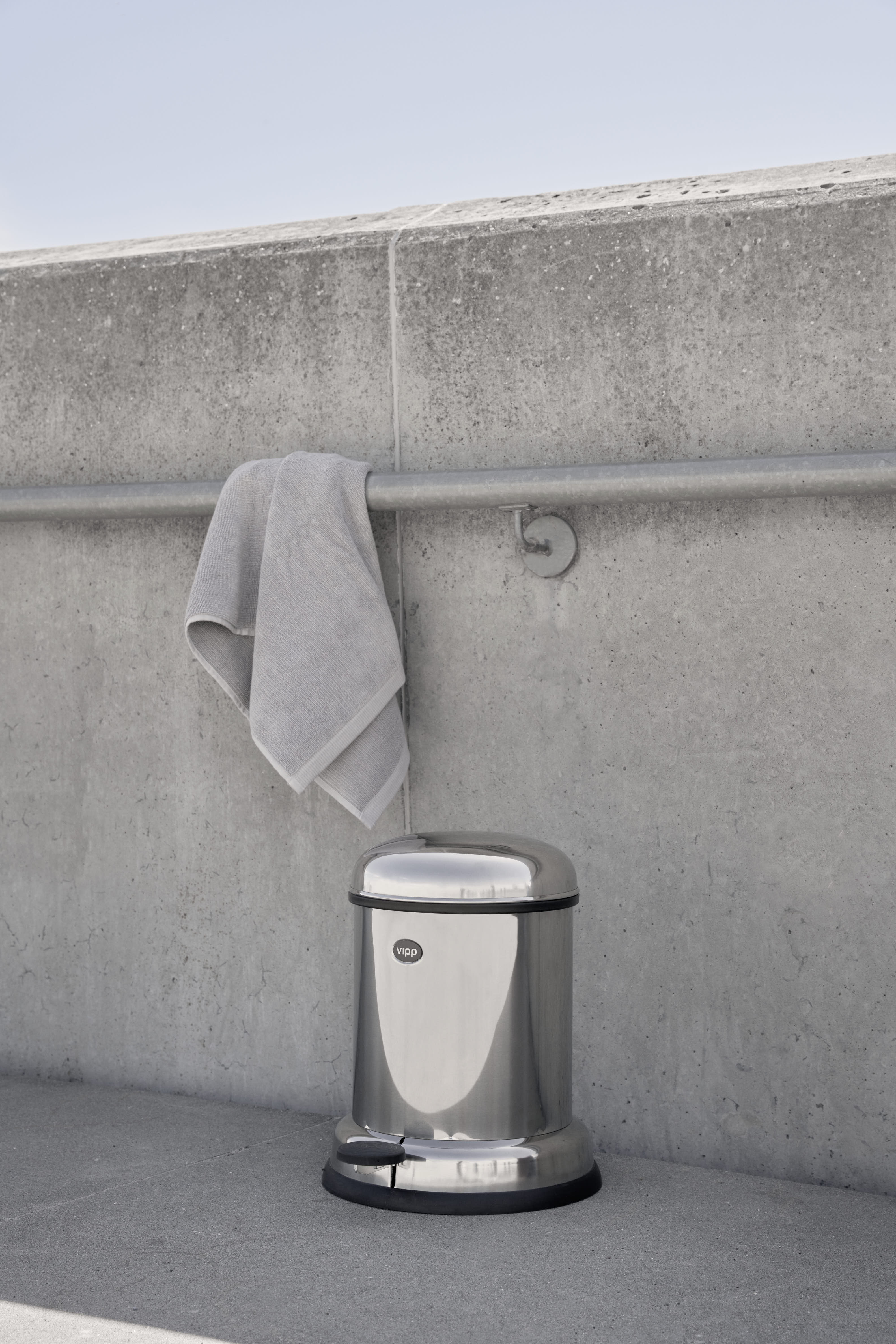 Vipp14 Pedal Bin - Stainless Steel - 8 L