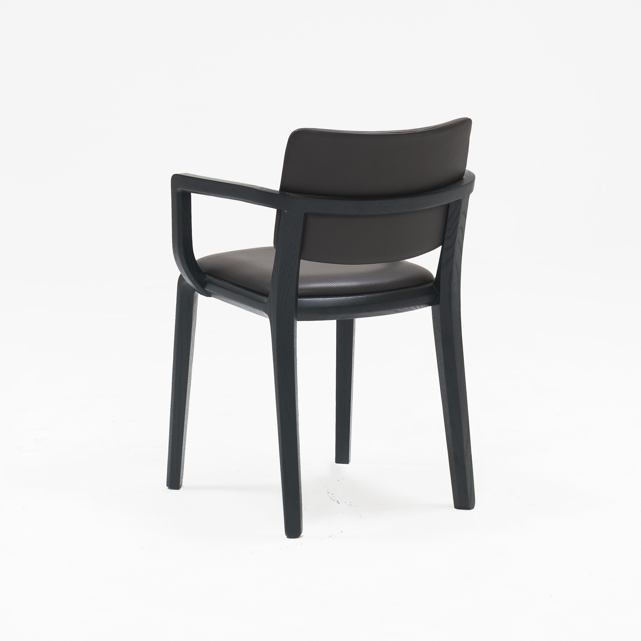 Boardwalk Chair w/Arms UPH S+B Black Oak