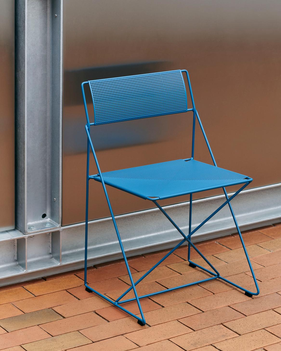 X-Line Indoor Chair, Powder coated Seat