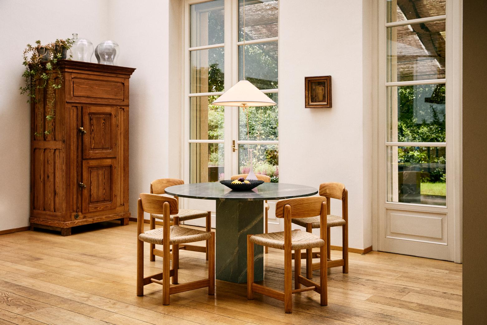 Daumiller Side Chair, Natural, Golden Pi