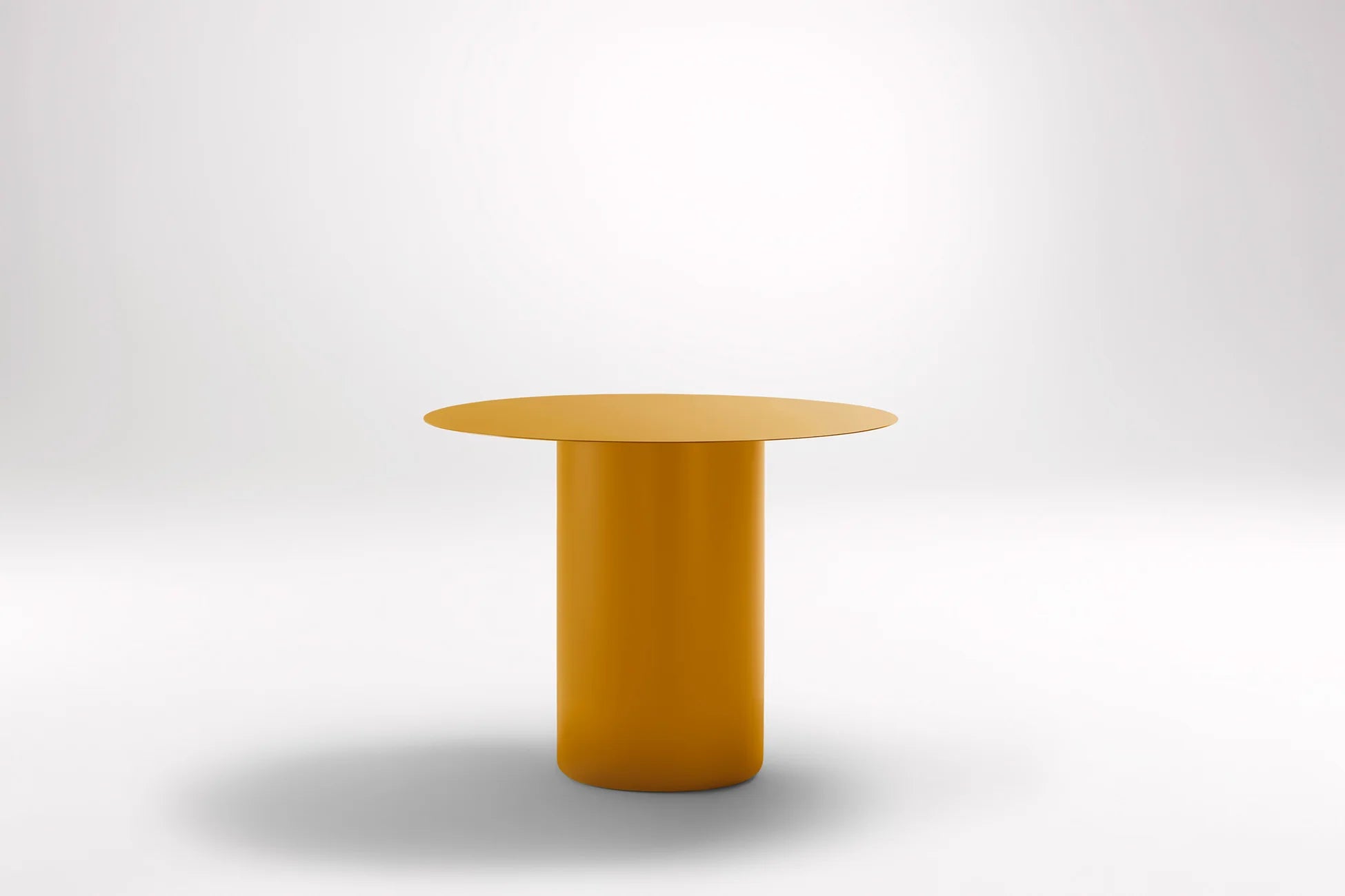 Sequence Round Bar Table Indoor
