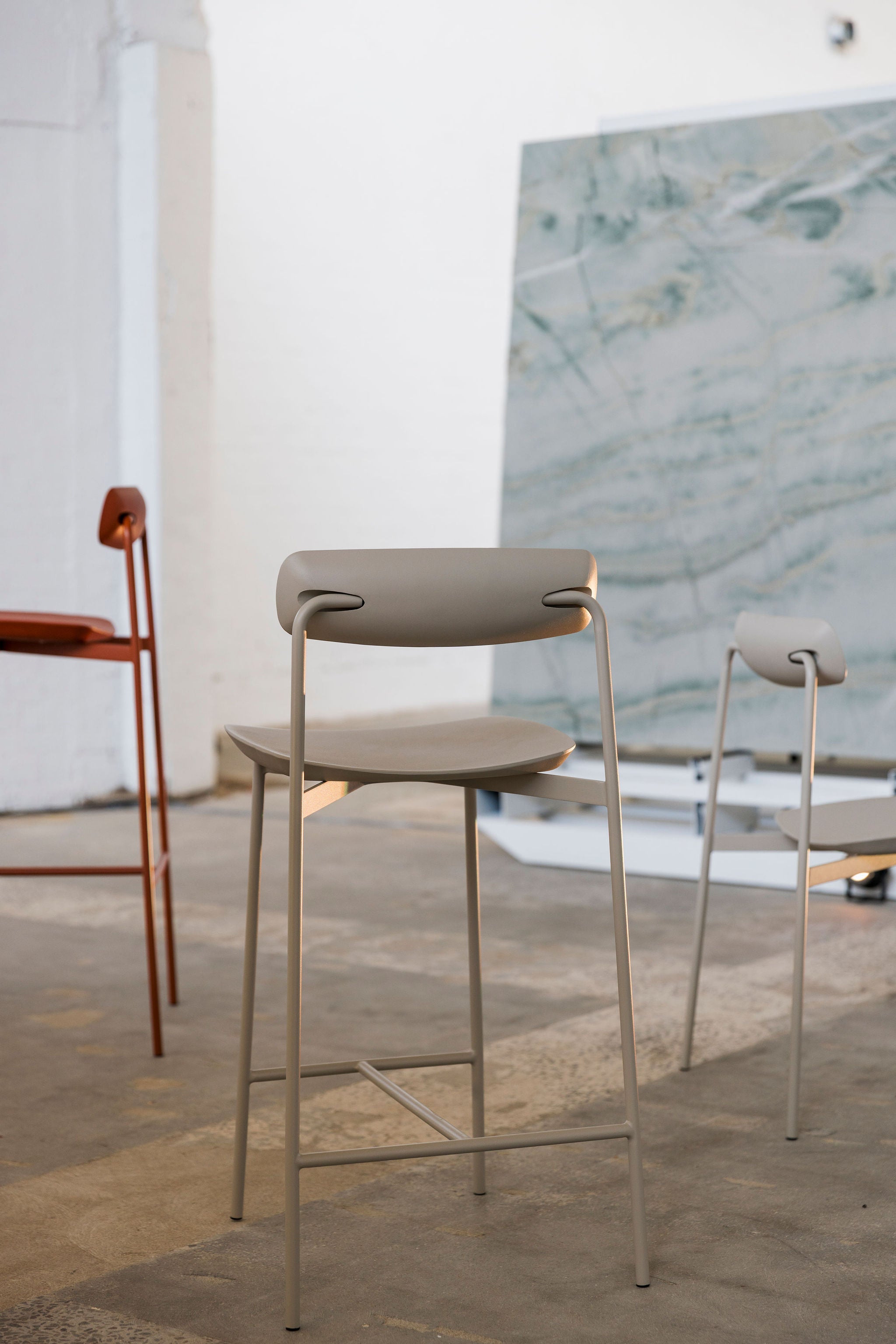 Sia Outdoor 650 Stool - Dune