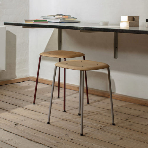 Soft Edge 70 Stool