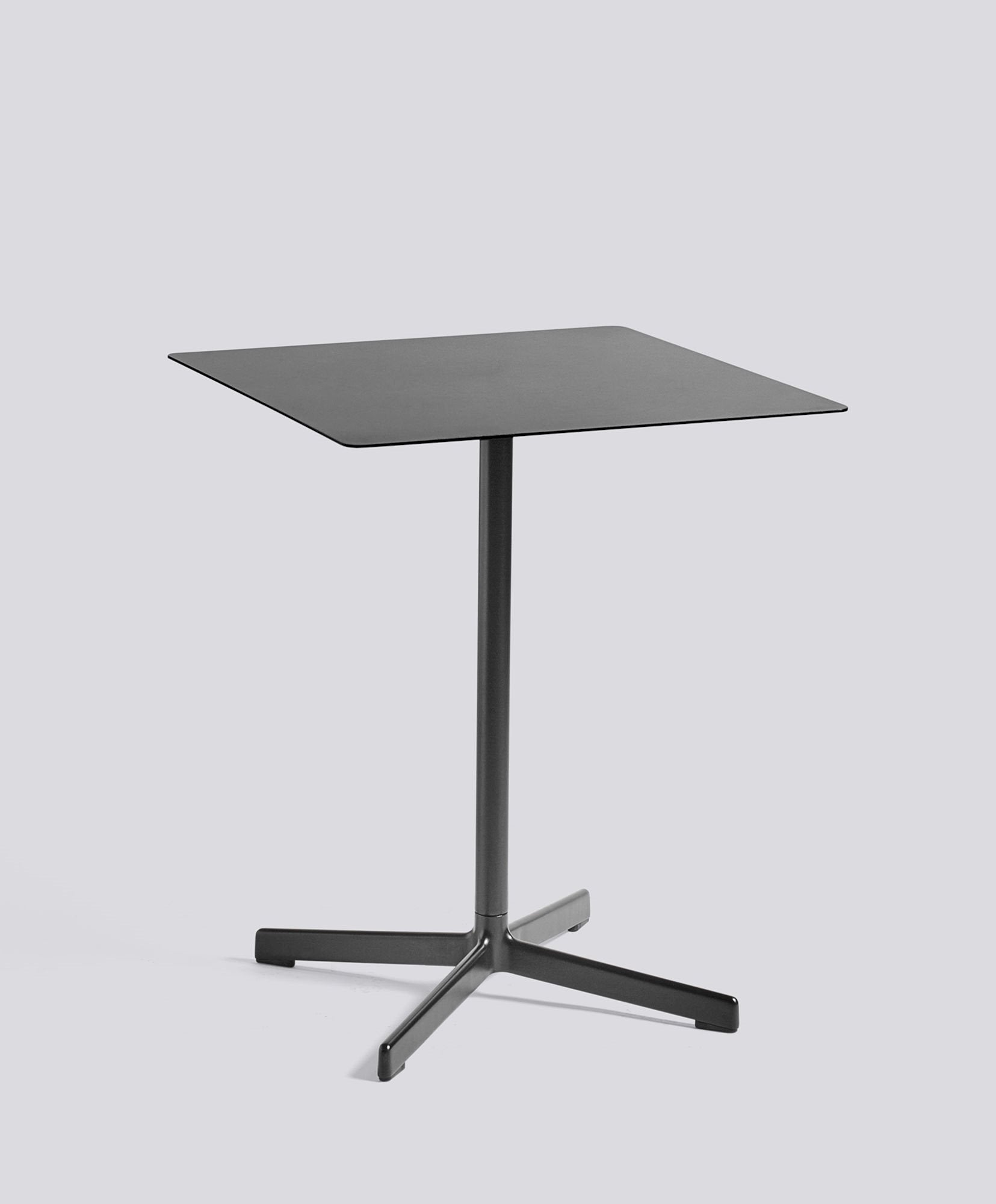 Neu Table Square