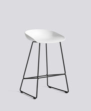 AAS38 Stool - Bar Height