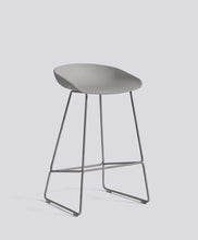 AAS38 Stool - Bar Height