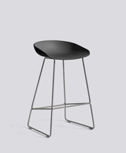 AAS38 Stool - Bar Height