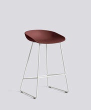 AAS38 Stool - Bar Height