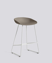 AAS38 Stool - Bar Height