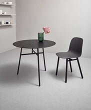 Tilt Top table Ø90 x H74 cm