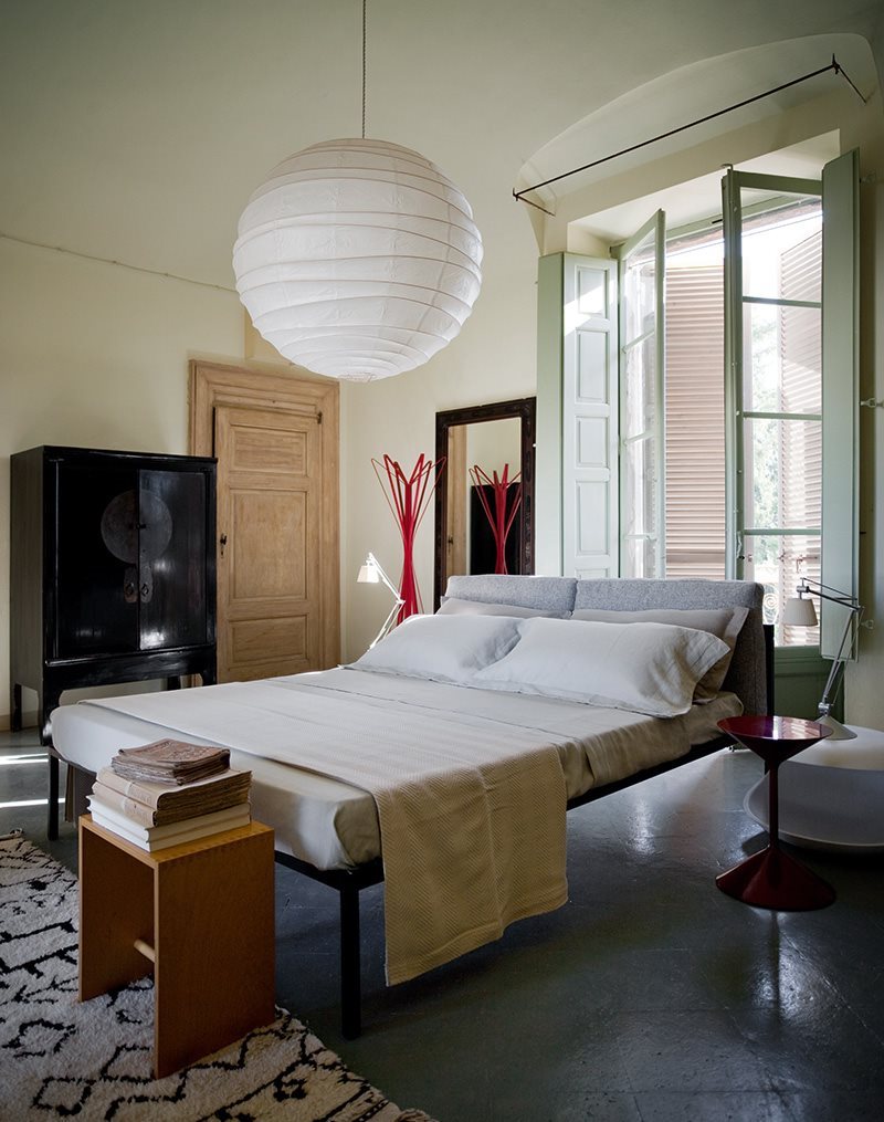 Nyx 1706 bed