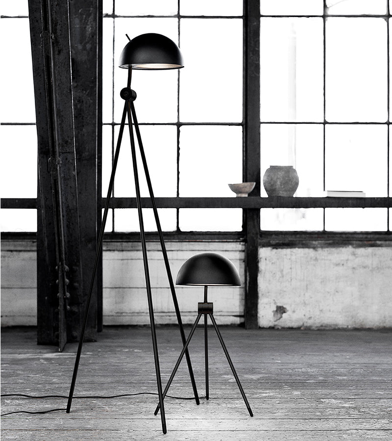 Radon Nigra - Wall Lamp