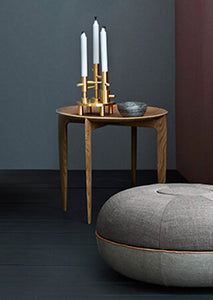 Fritz Hansen Pouf Small スレート Pouf - Small, Slate – Cult - Design First