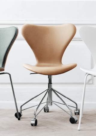 Series 7 Swivel Chair, Unupholstered