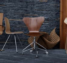 Series 7 Swivel Armchair, Unupholstered