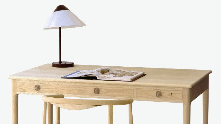PP305 Writing desk