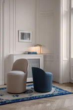 5321 Table Lamp