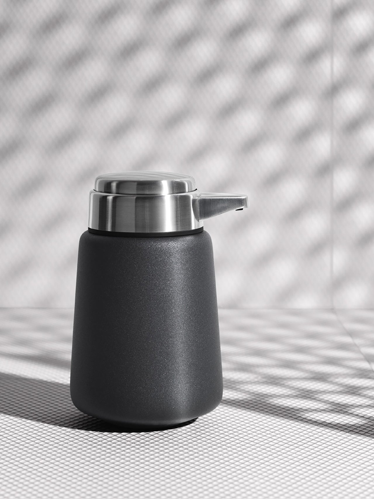 Vipp9, Soap Dispenser - Black