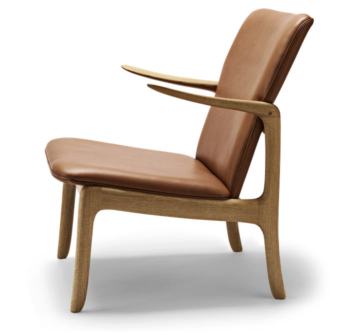 OW124 Beak Chair