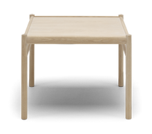 OW449 Colonial table