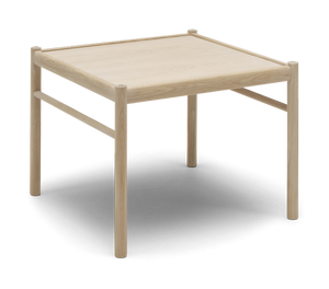 OW449 Colonial table