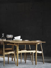 CH327 248 x 95cm Table