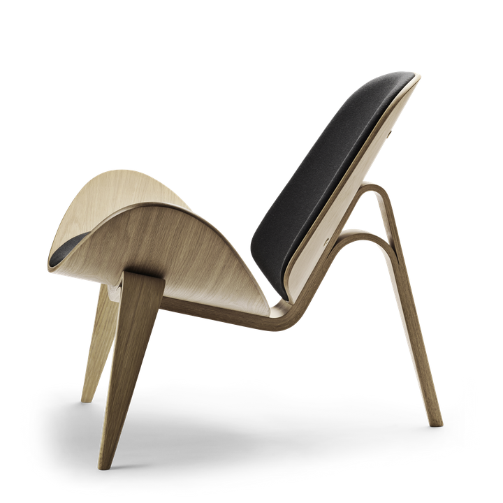CH07 Shell Easy Chair
