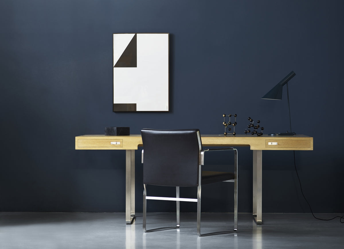 CH110 - Desk with Drawers (Lacquer, Oak)