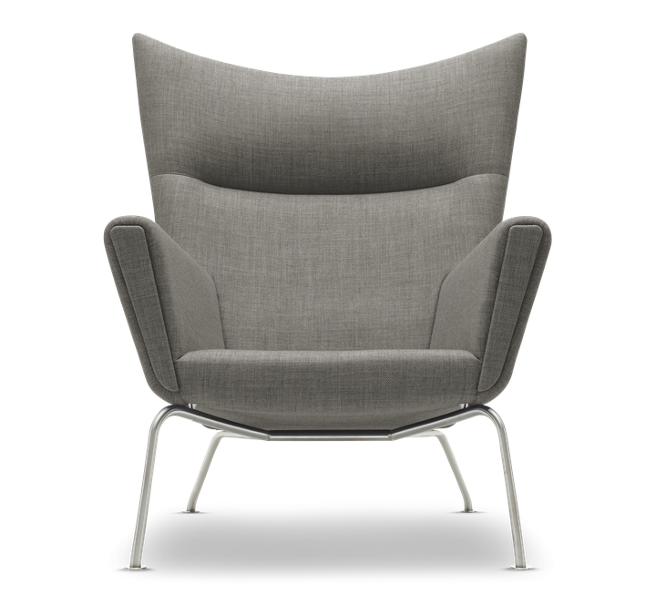 CH445 Wing Chair